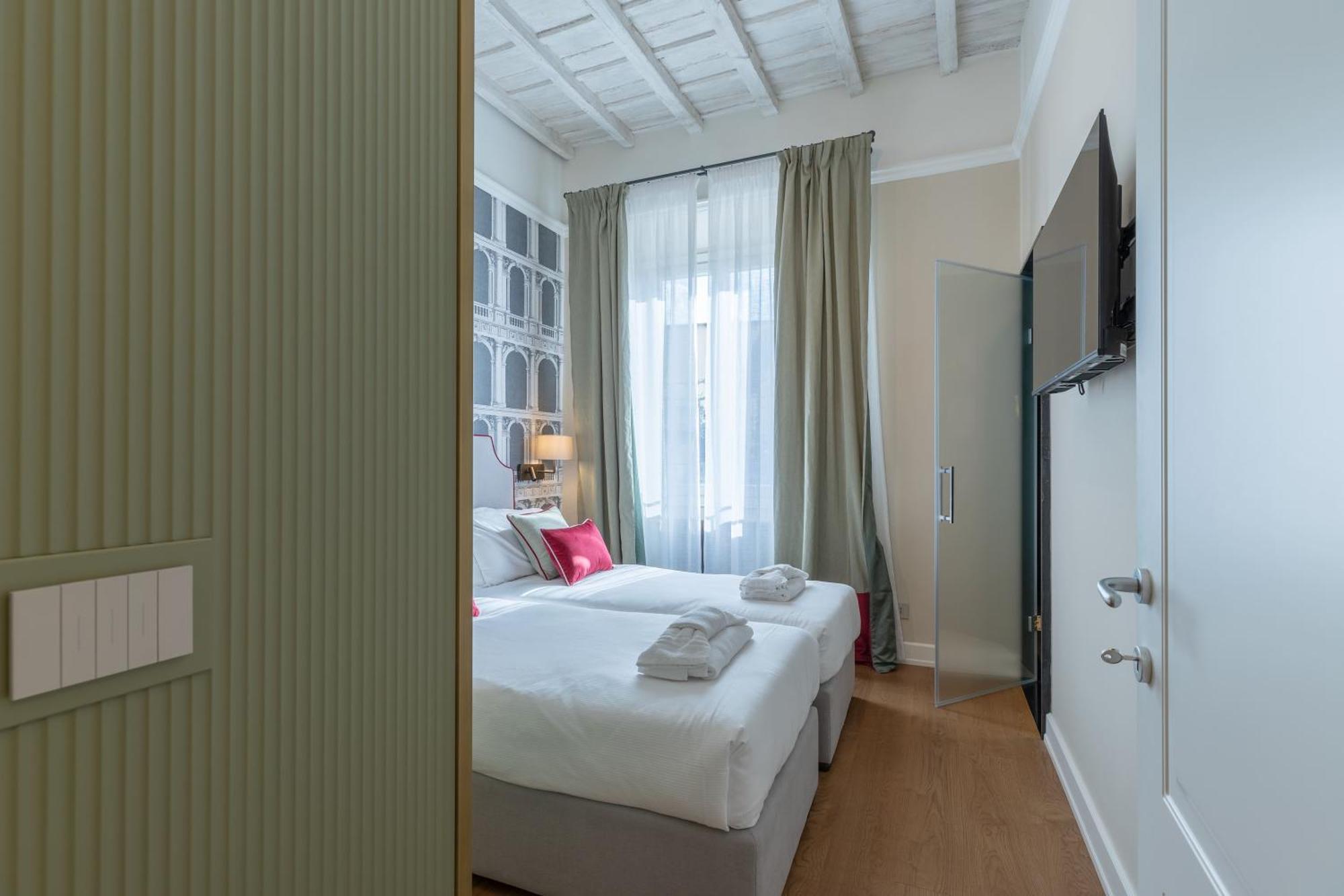 Design In Apartment *